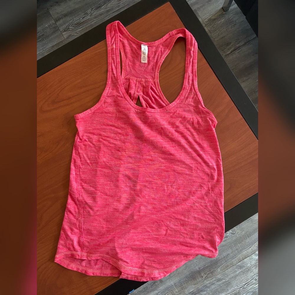Lululemon tank top